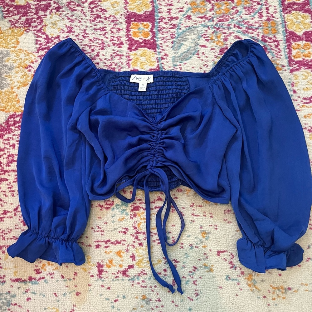 She + Sky Blue Puff Sleeve Crop Blouse